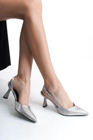 Siena Kadın Stiletto Sivri Burun Arkası Açık Atkılı Topuklu Ayakkabı Platin