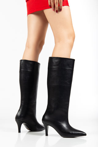 Kadın Sivri Burun İnce Topuk Çekme Çizme Dela