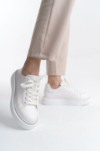 Kadın Sneaker Yüksek Taban Bağcıklı Spor Ayakkabı Sole Beyaz
