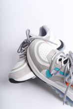 Görseli Galeri görüntüleyiciye yükleyin, Riva Kadın Yüksek Şeffaf Taban Sneaker Bağcıklı Spor Günlük Ayakkabı
