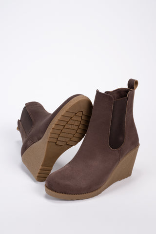 Kadın Dolgu Topuklu Lastikli  Fermuarlı Günlük Bot Florea