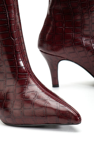 Kadın Sivri Burun İnce Ökçe Çekme Günlük Çizme Sleek