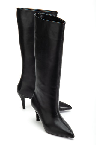 Kadın Sivri Burun İnce Topuk Çekme Çizme Dela