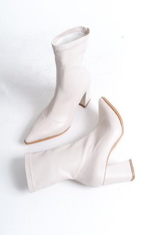 Kadın Kalın Topuklu Sivri Burun Streç Günlük Bot Alina Bej