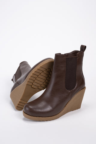 Kadın Dolgu Topuklu Lastikli  Fermuarlı Günlük Bot Florea