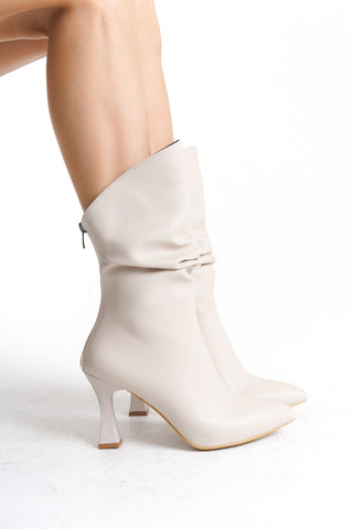 Kadın Topuklu Sivri Burun Körüklü Arkadan Fermuarlı Kadeh Ökçe Bot Sara Bej