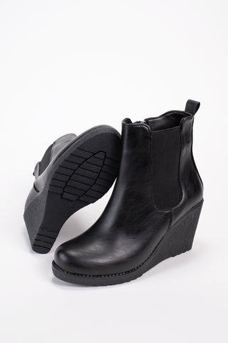 Kadın Dolgu Topuklu Lastikli  Fermuarlı Günlük Bot Florea