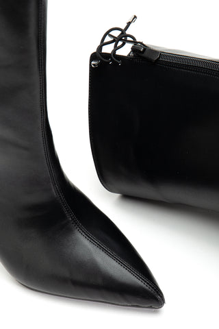 Kadın Sivri Burun Arkadan Fermuarlı Çizme Perra